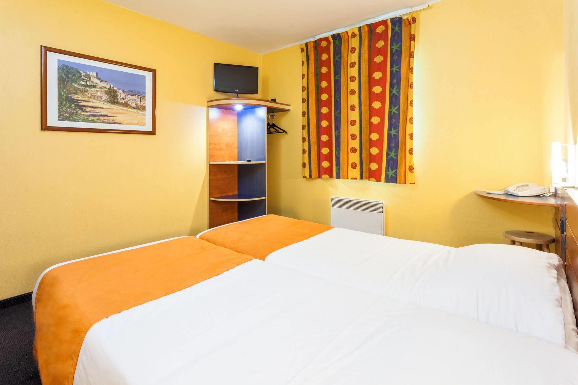 Ibis Budget Perigueux Boulazac Екстериор снимка